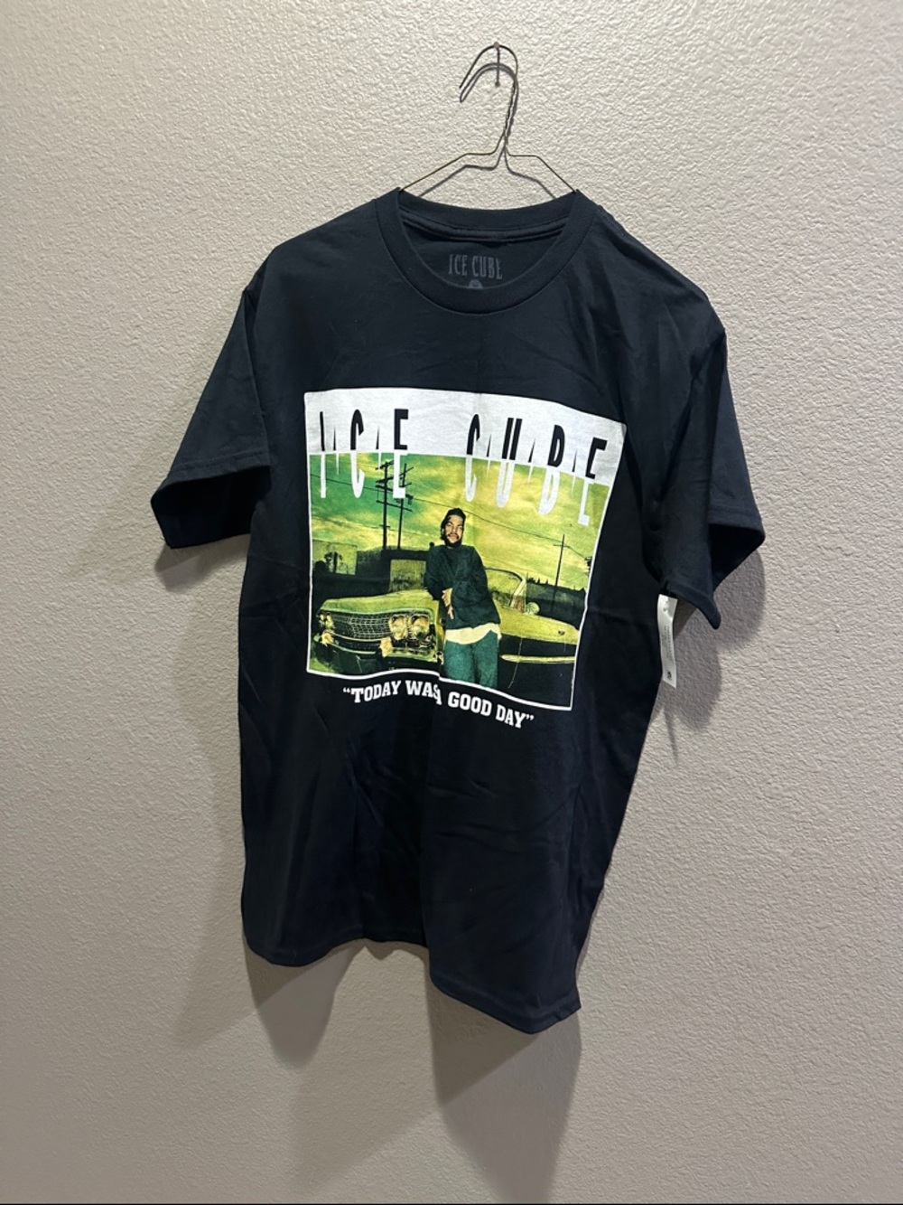 'Today Was a Good Day' Graphic Tee - Black